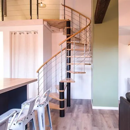 L'ecuyer By Cocoonr Apartment